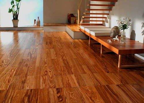 木地板打蠟.jpg 木地板打蠟.jpg