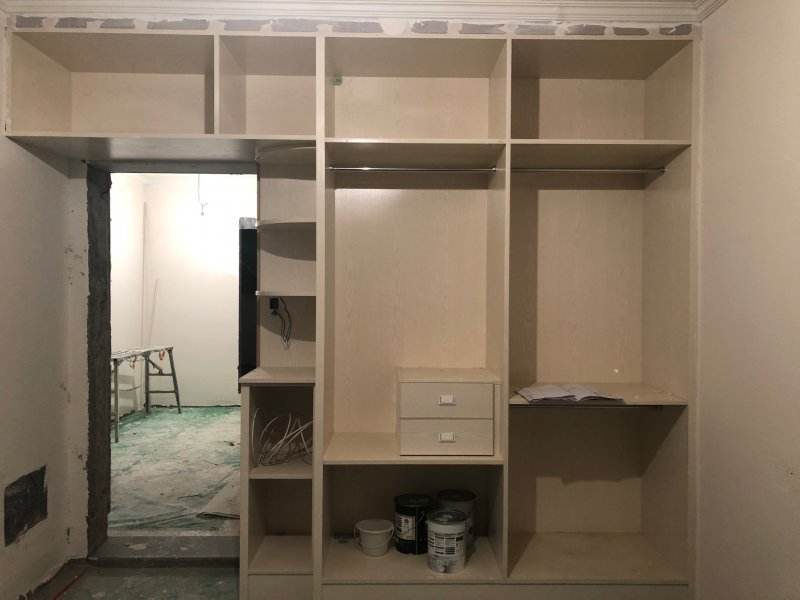 家裝柜子是請木工打柜子好還是全屋定制柜子好，哪種更劃算